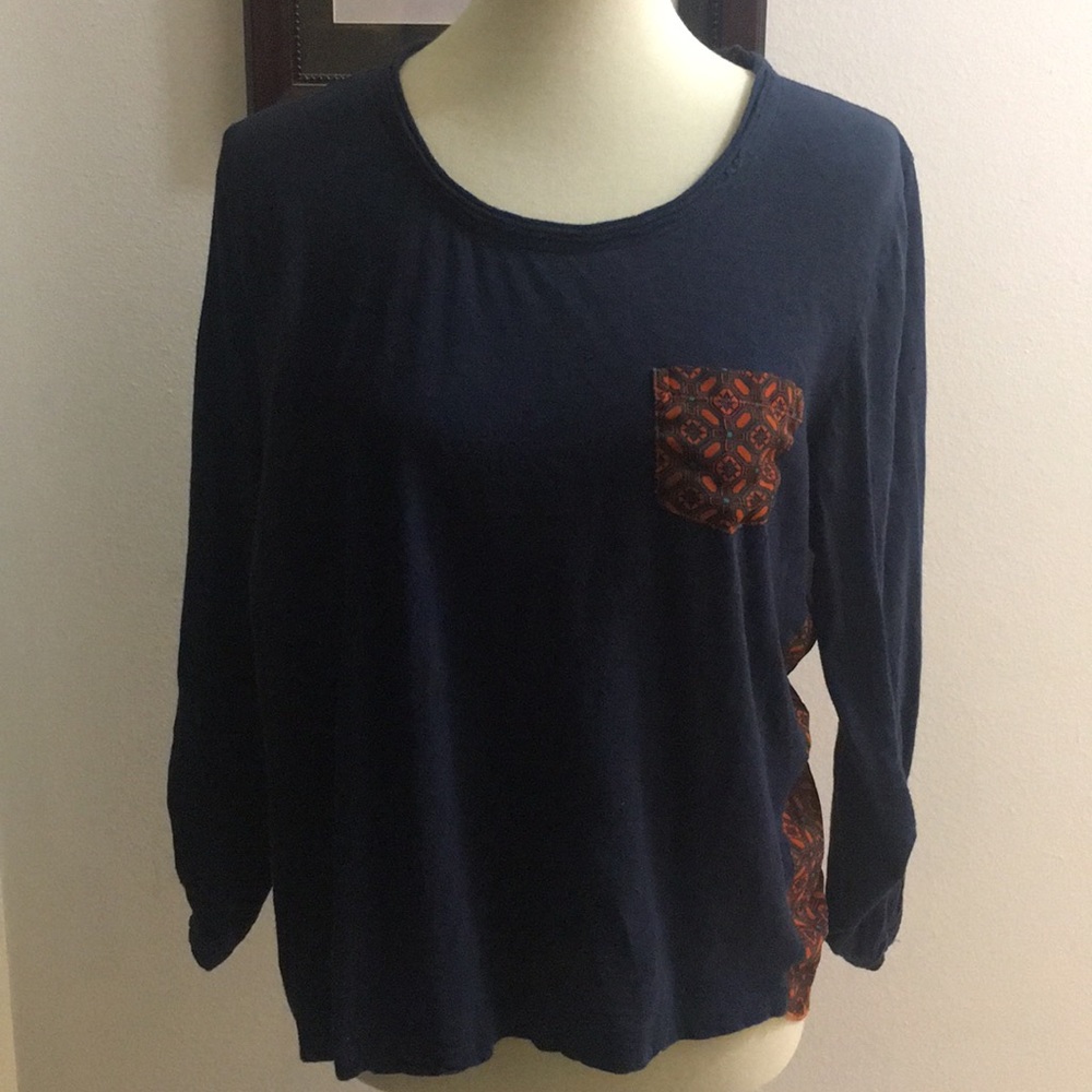 rxb..... blouse‎ navy blue with pattern size XL